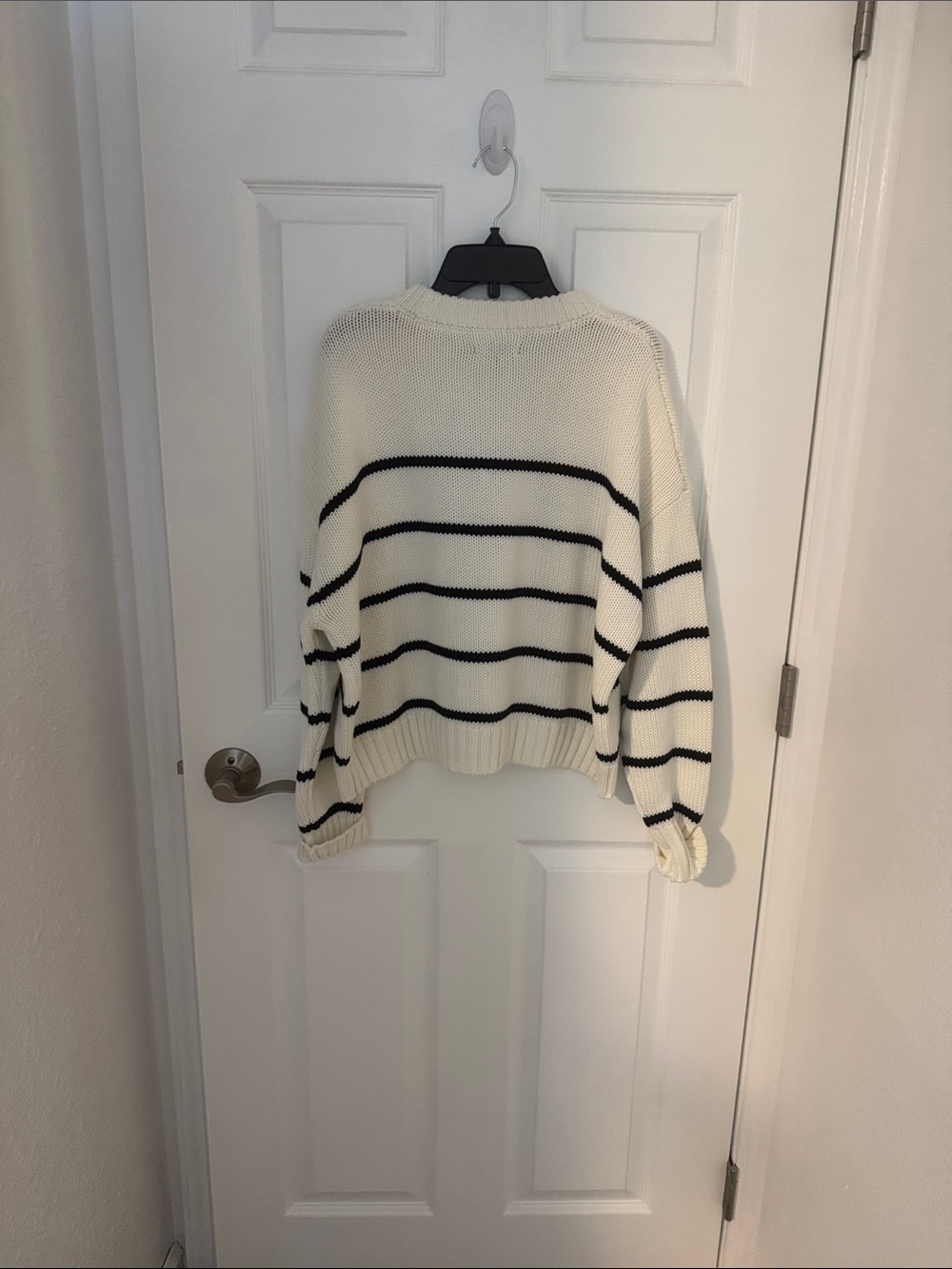 Woman’s Quince organic cotton sweater small - Picture 3 of 4